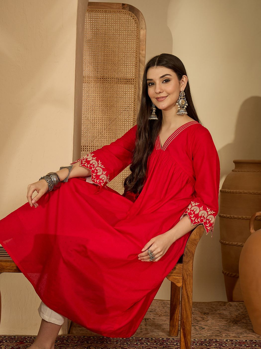 Red anarkali